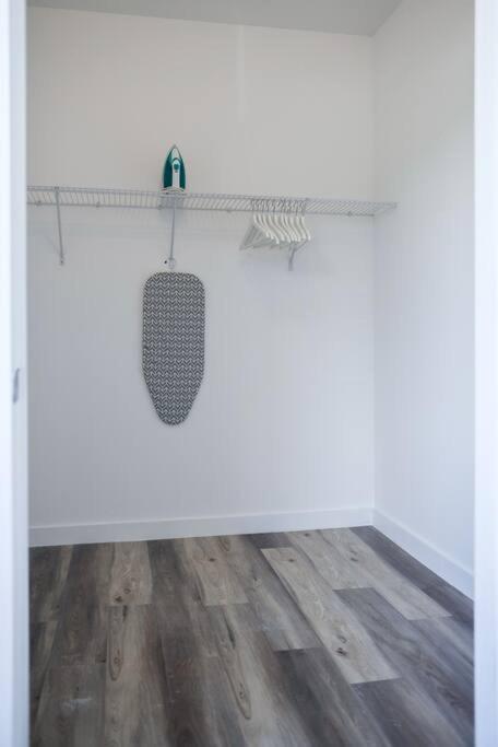 Awesome Townhouse 15 Minutes From The Beach Маями Екстериор снимка
